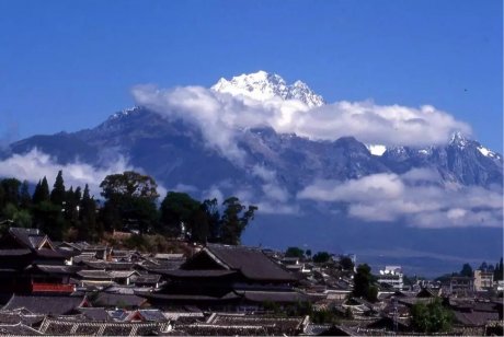 束河桃花塢，在茶馬古道浮生清閑陪父母慢慢變